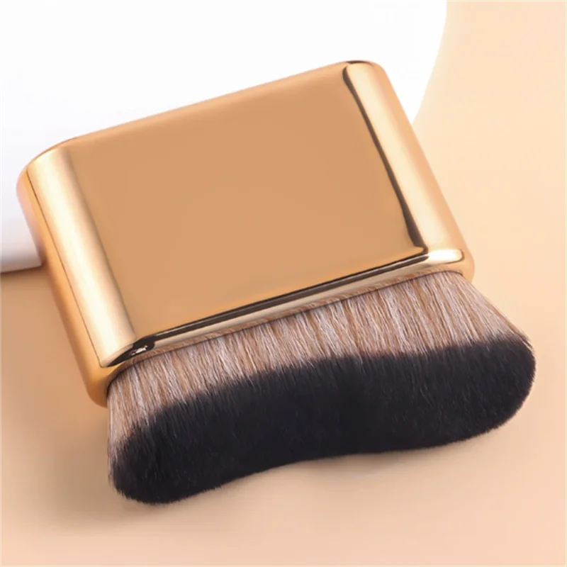 Soft Bristles Multifunctional Body Brush Large Flat Blush Brush Wavy Foundation Brush for Liquid BB Cream Makeup Applicator