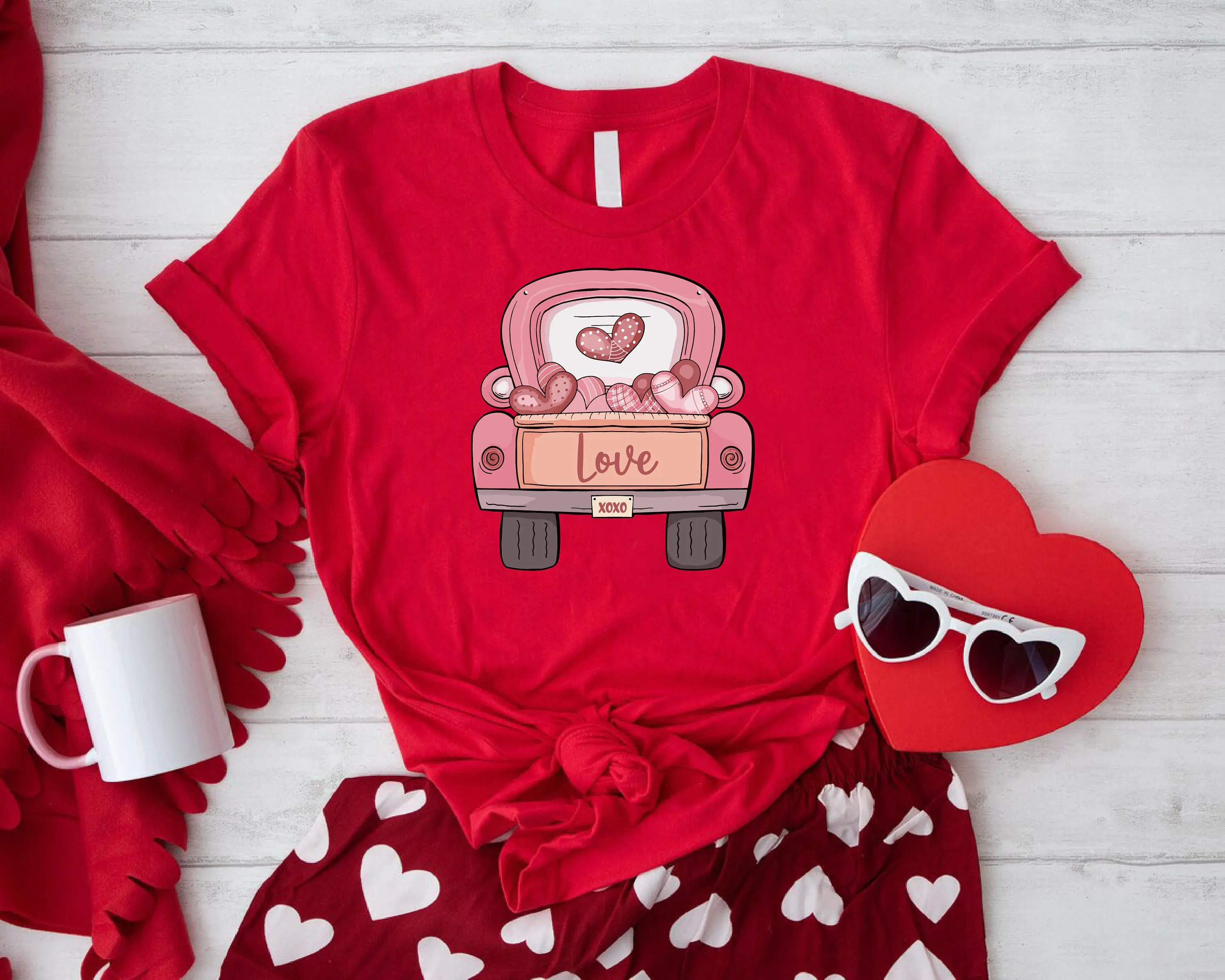 Happy Valentine's Day T Shirt Retro Love Truck Cute Valentines Ideas Valentine Hearts