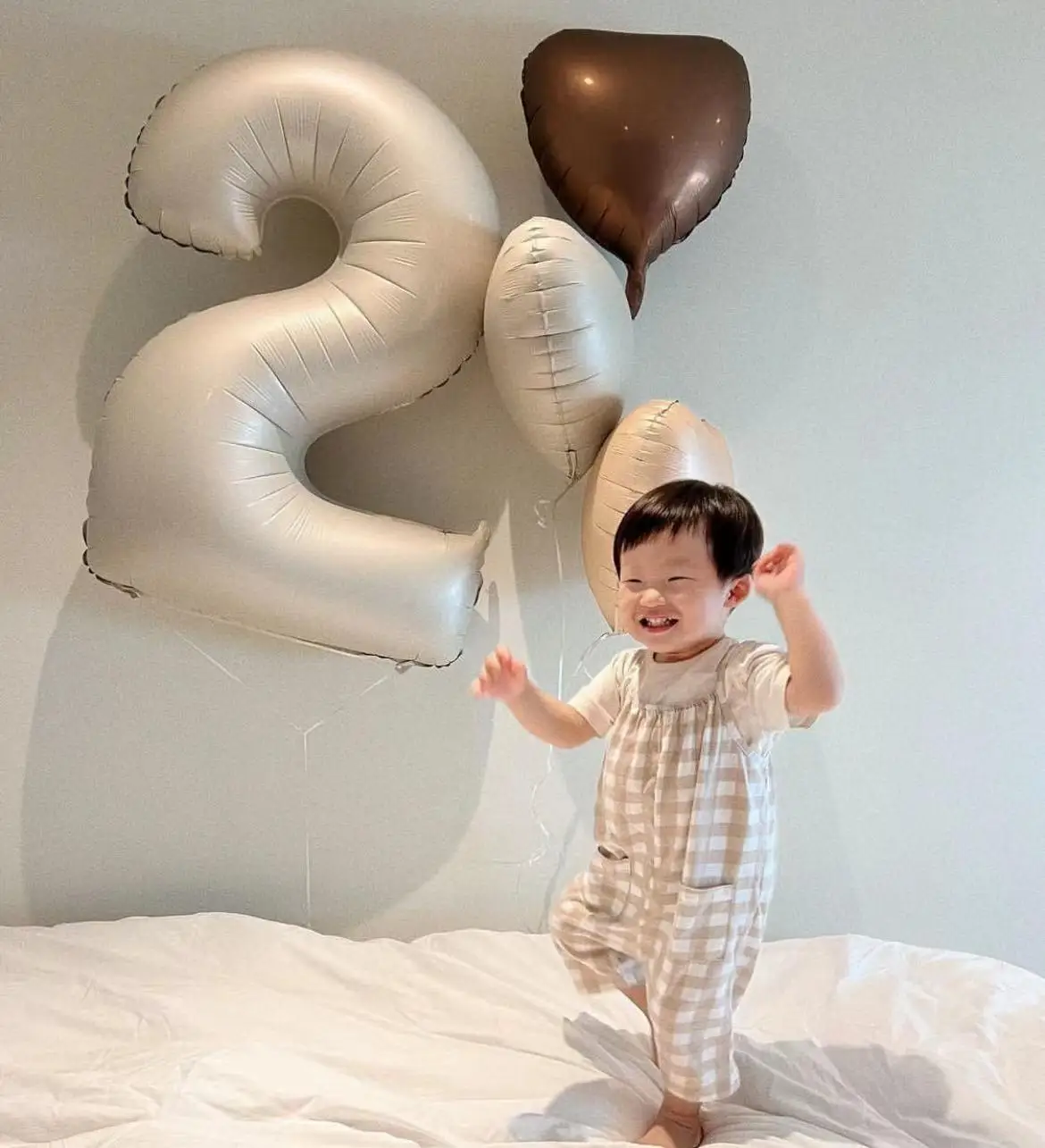 Brown Beige Cream Heart Balloons Number Balloon 1 2 3 4 5 Digital Foil Balloon Birthday Party Decoration Helium Air Globo