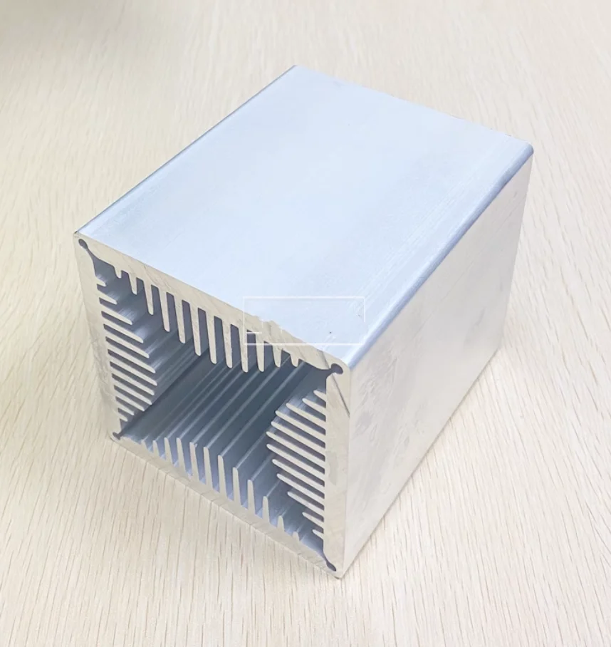 90*90*100mm electronic power tube radiator High-power air-cooled radiator profile fin mos tube wind tunnel heatsink