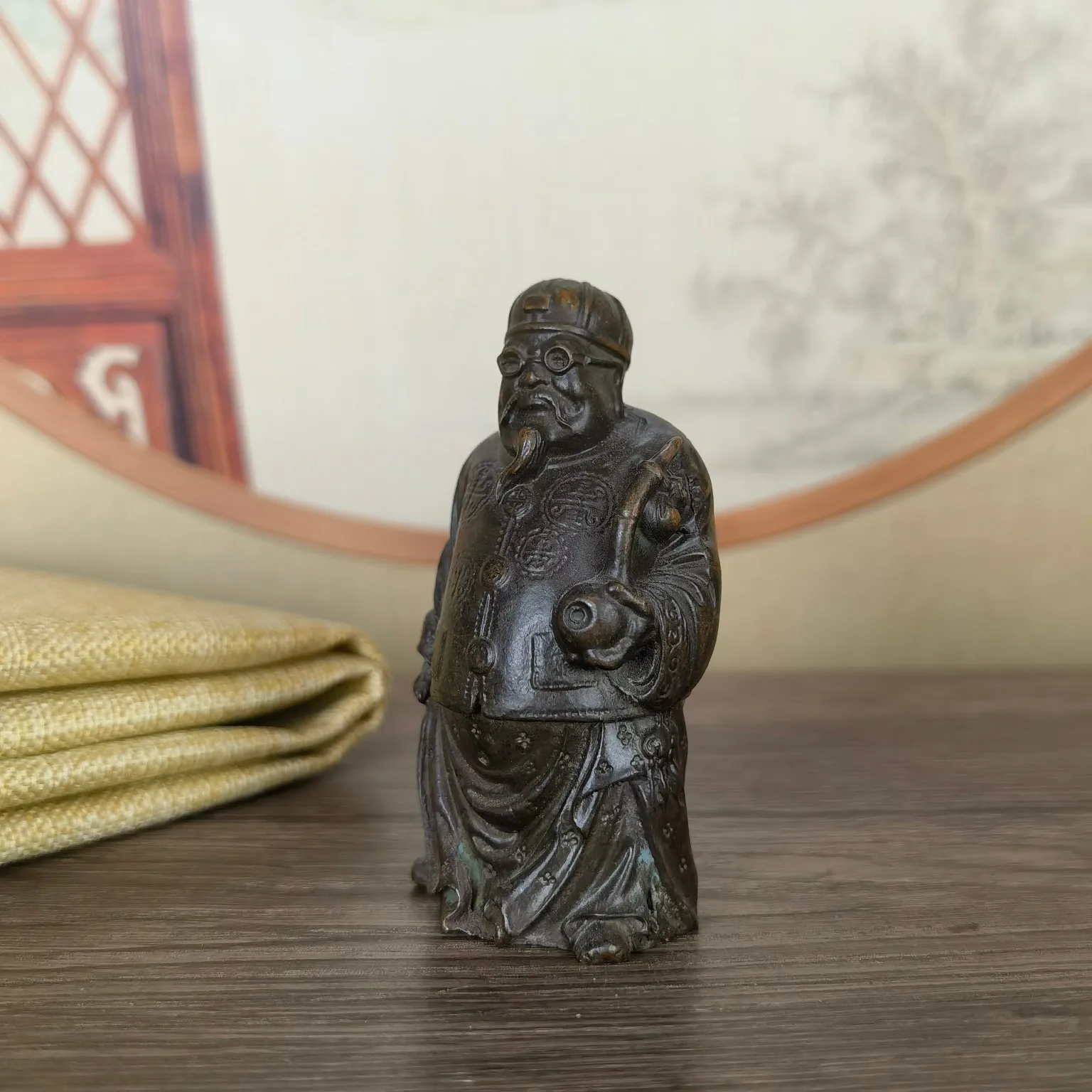 Baojiang Copper Coin Shopkeeper Decorative Gifts for Vintage Literature, Play, Miscellaneous Figures, Cigarettes, and Elderly