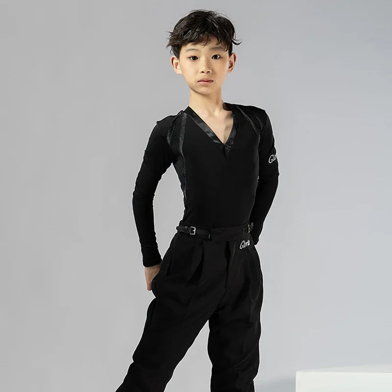 男の子latin練習ダンスシャツ、タンゴ服、ステージコスチューム、モダンなダンス衣装、salsa dancewear、Vネックボールルームシャツ