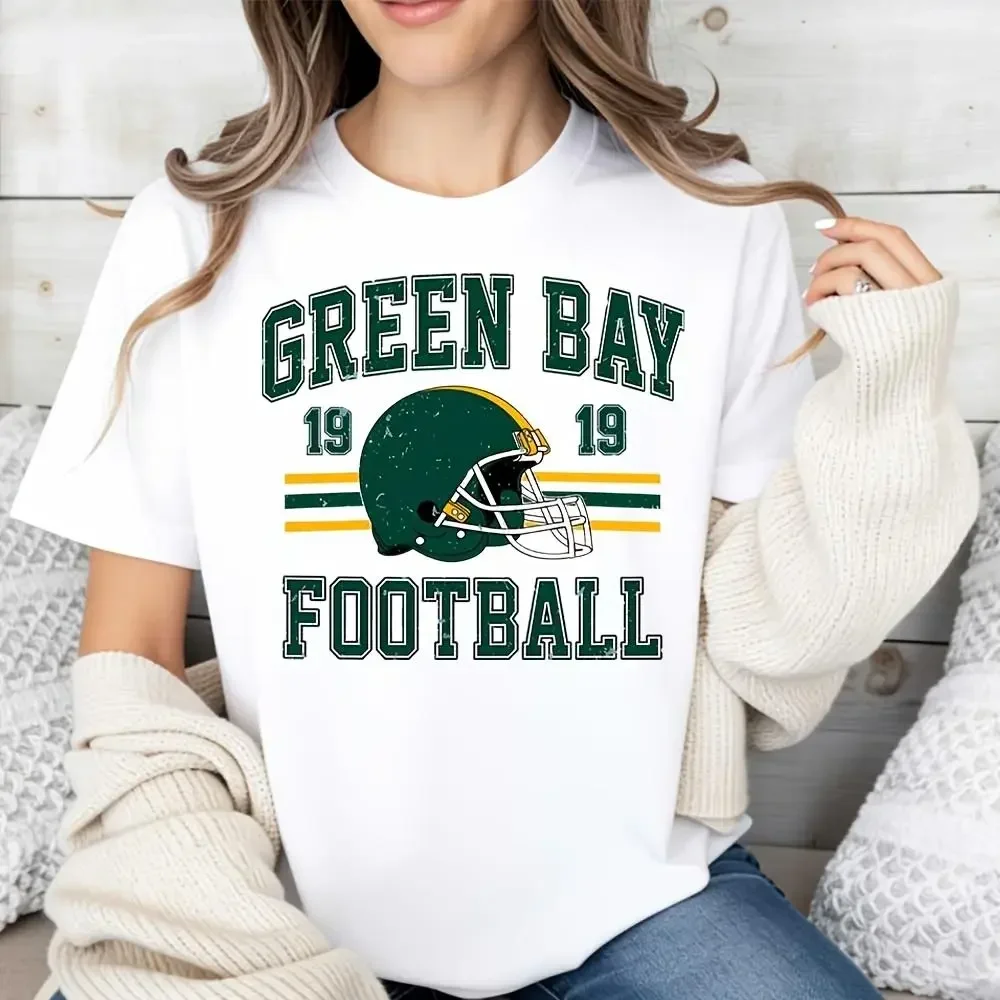 Green Bay Football 1919 Helmet Vintage Print T-Shirt, Retro American Sports Fan Apparasual Daily Wear Game Day Outfit