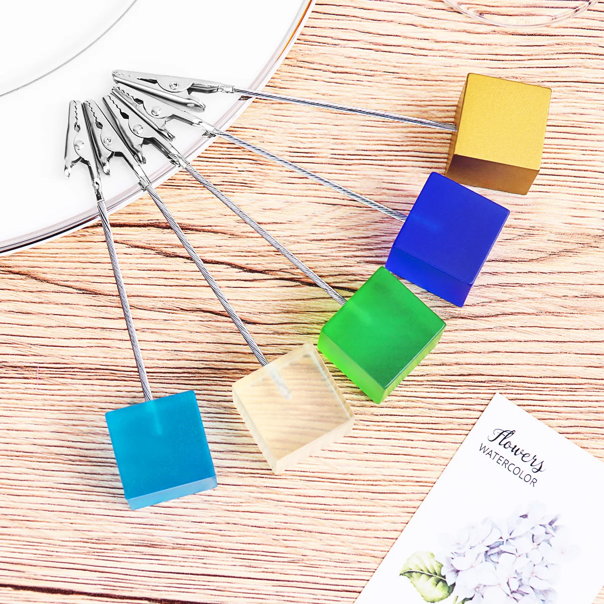 

10Pcs Resin Wire Cube Base Clip Holder Memo Photo Paper Note Clip Desktop Organizer Flexible Rope Cable for Office Home