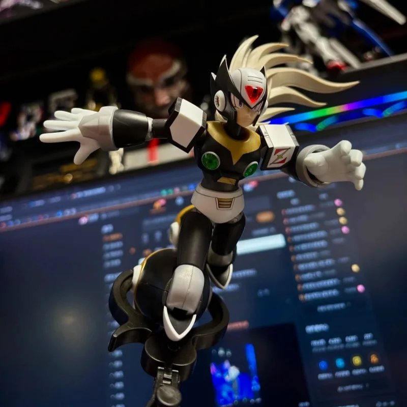 

Genuine Kotobukiya Rockman Black Zero Anime Action Figure Pvc 1/12 Genuine Collectible Model Assembly Ornaments Gifts in stock