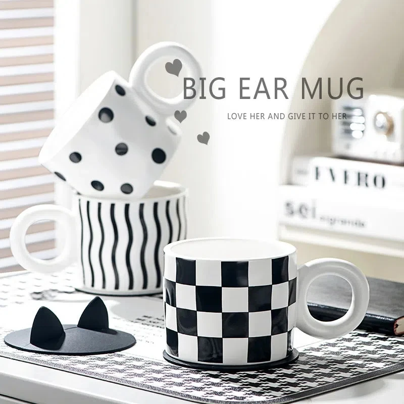 Checkerboard Retro Mug With Lid Ceramic Creative Coffee Cup Geometric Black And White Big Ear Porcelain Mugs With Round Handle