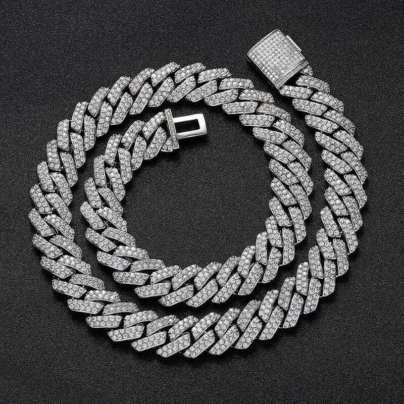 

Pass Diamond Test Hip Hop Iced Out Diamond S925 Sterling Silver Necklace 15mm d Color Vvs Moissanite Cuban Link Chain for Men