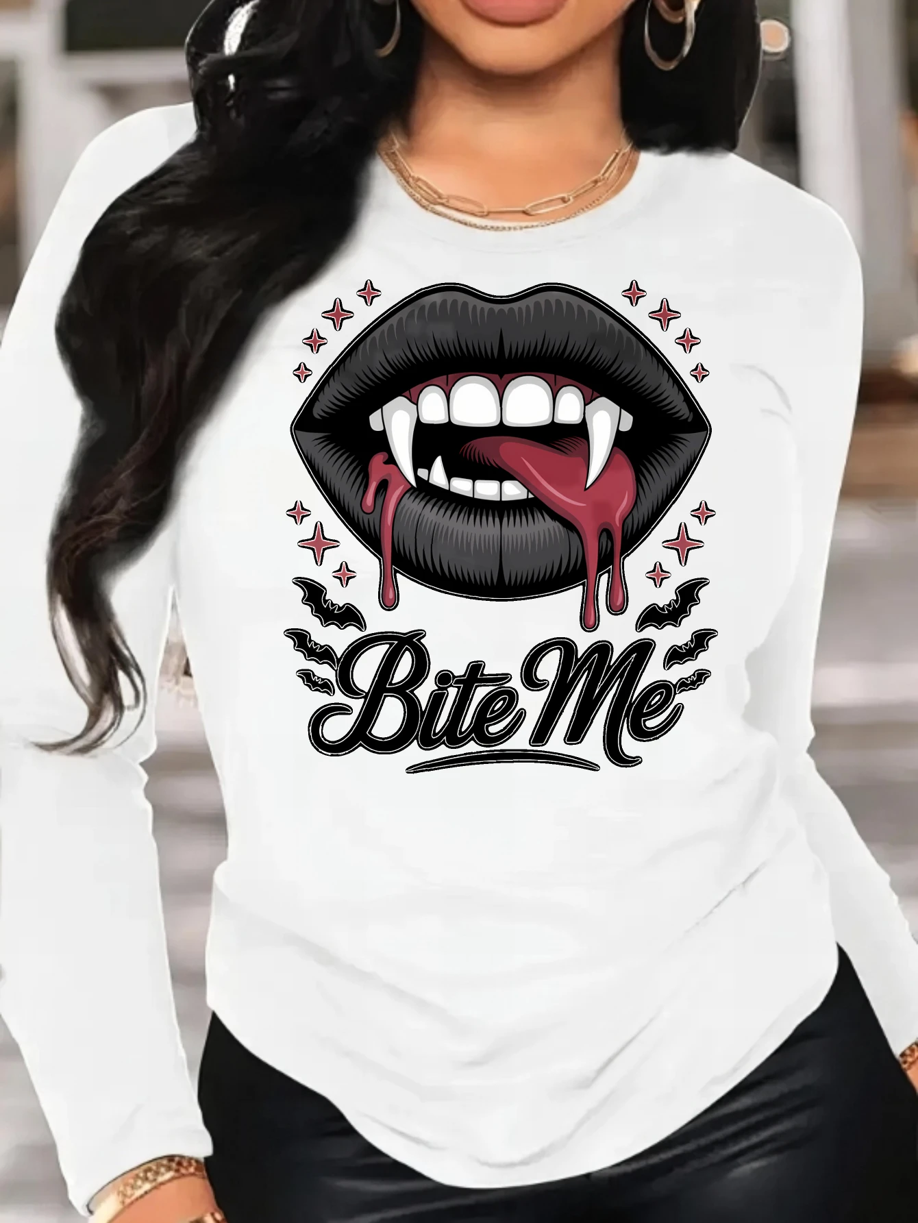 تي شيرت Bite Me Fangs Lips للجنسين للهالوين بأكمام طويلة من القطن لمظهر الخريف الدافئ