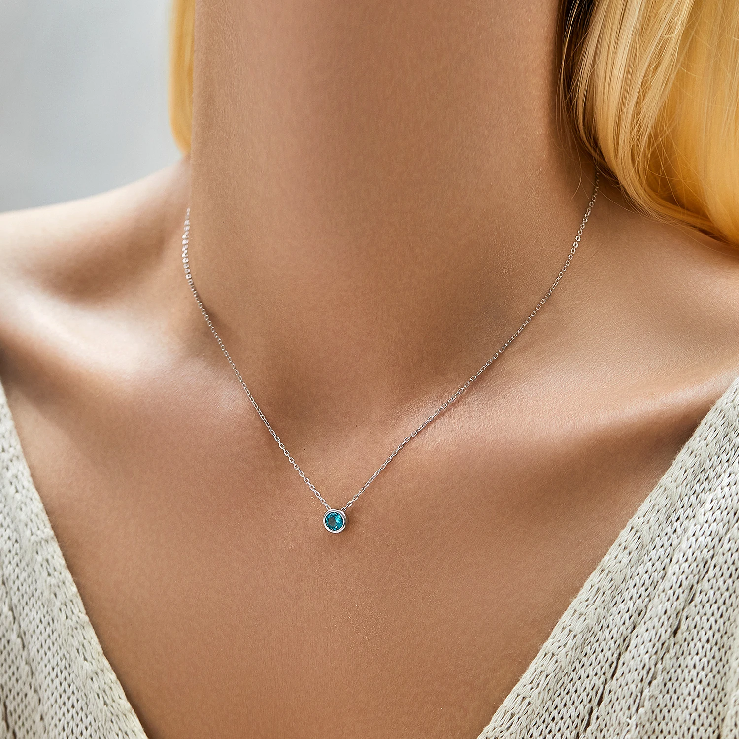 MODIAN 925 Sterling Silver Teal Round Zirconia Pendant Necklace White Gold Plated Neck Link Chain For Women Party Jewelry Gift