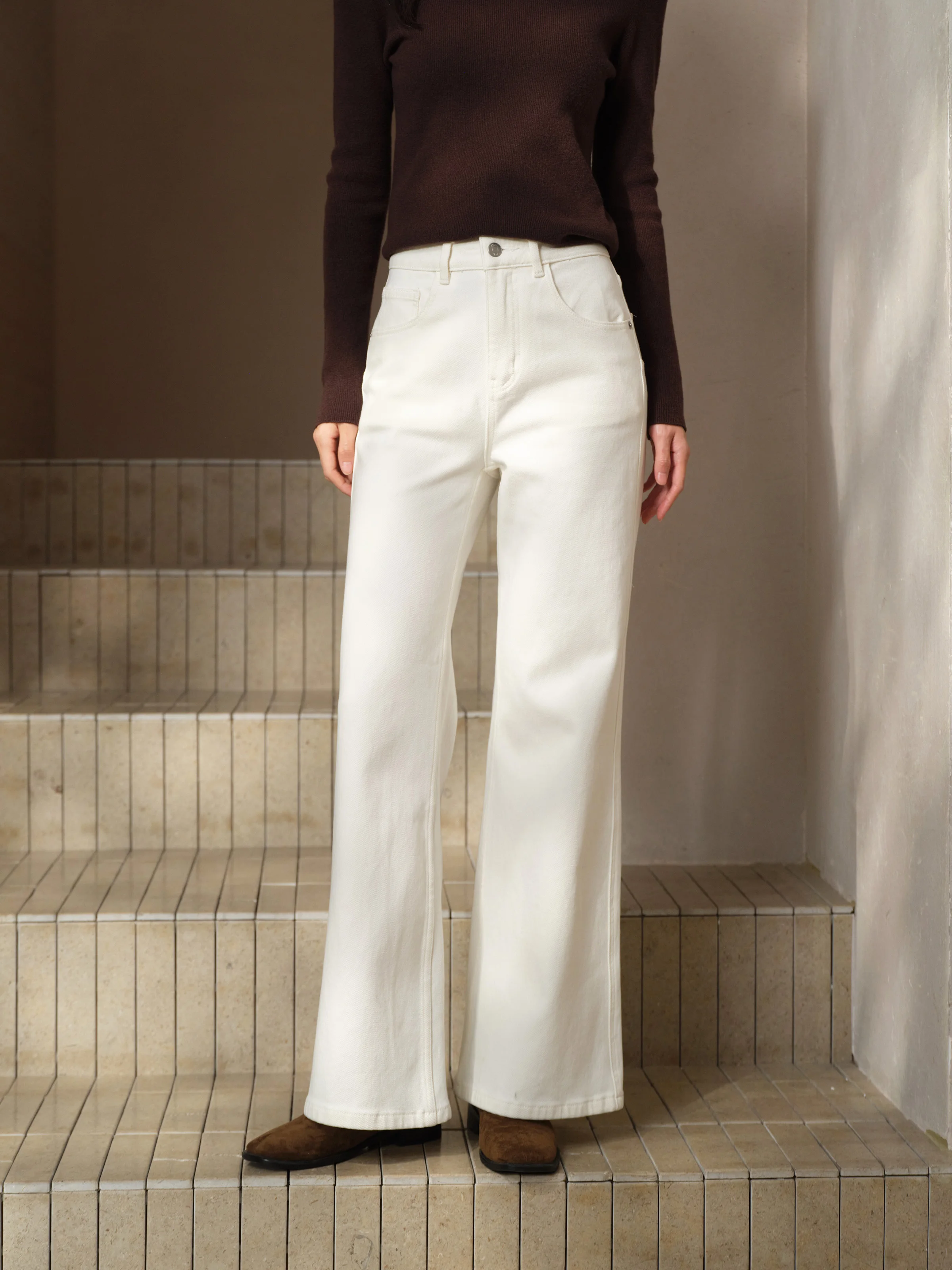 Fleece gevoerde jeans met hoge taille voor dames Gewassen denim Rechte flare-broek Warme stretchbroek voor herfst-winter casual outfit