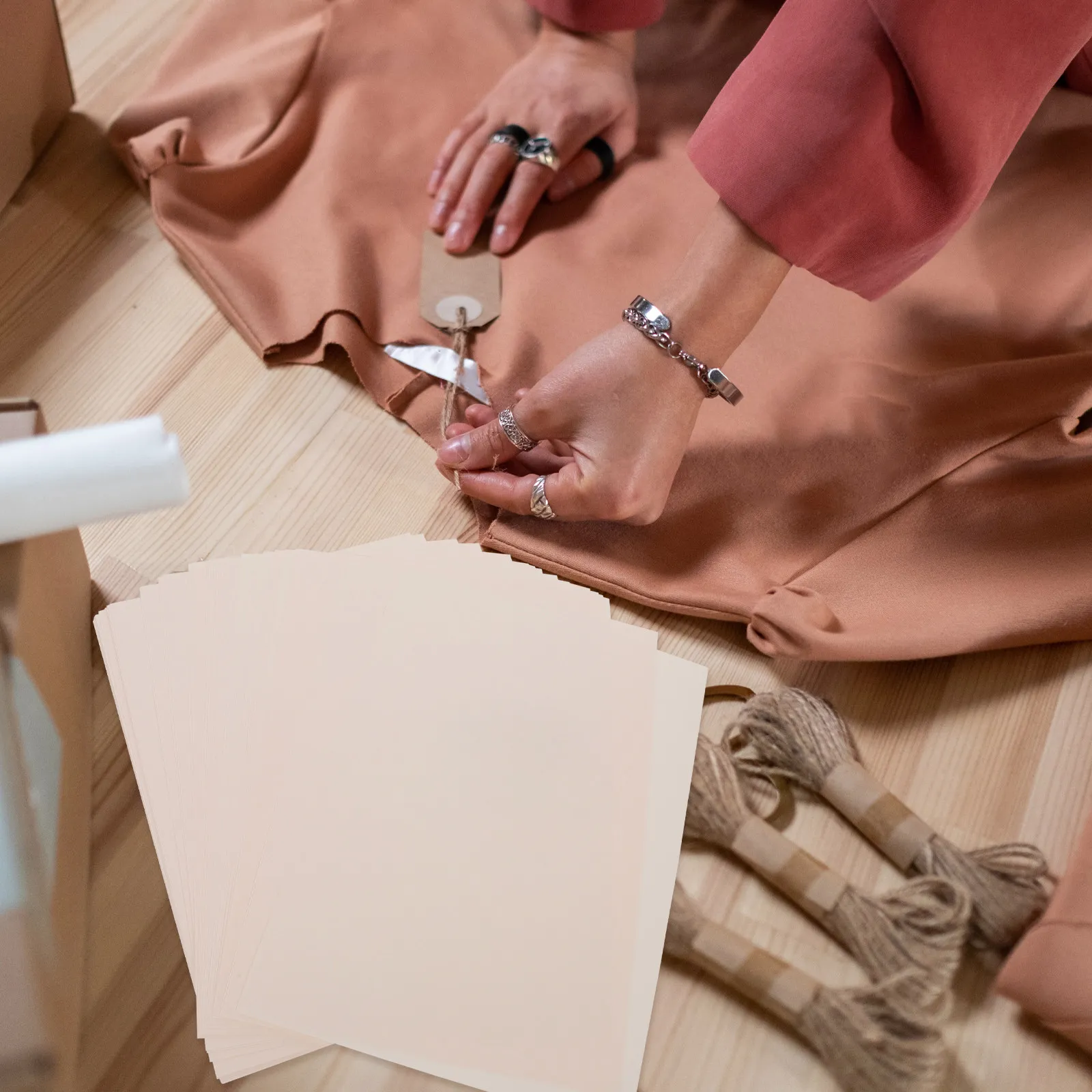 100-fogli-di-carta-per-trasferimento-a-caldo-a4-carta-per-sublimazione-per-stampa-su-magliette-materiale-per-trasferimento-stampabile-a-getto-d'inchiostro-confezione-convenienza