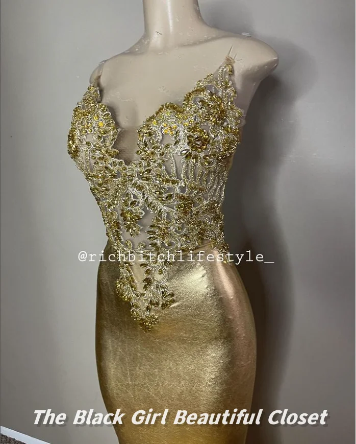 Golden Sexy Prom Dresses 2024 Diamonds Beaded Sequins Decoration Party Gowns African Girls V-Neck Backless Fishtail Long Dresses