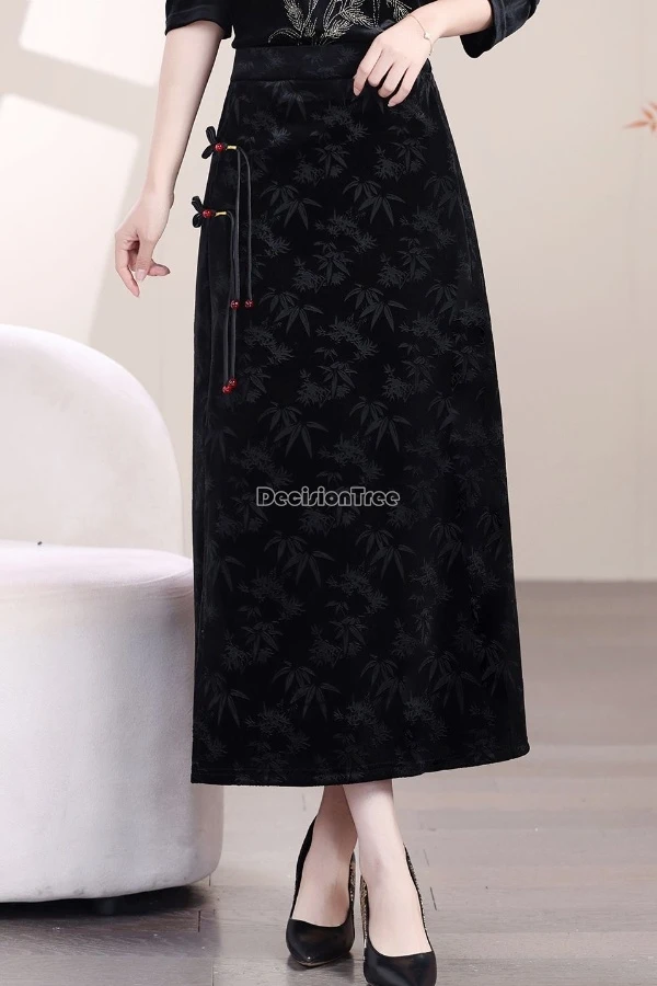 

Зима 2025, новая полуюбка в китайском национальном стиле, жаккардовая утолщенная женская юбка средней длины с разрезом, элегантная полуюбка в стиле ретро с высокой талией