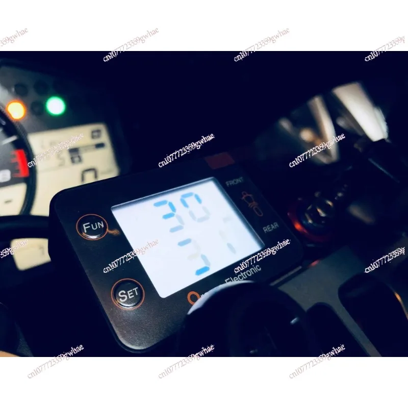 

Motorcycle universal built-in tire pressure meter M207 modified tire pressure temperature monitoring
