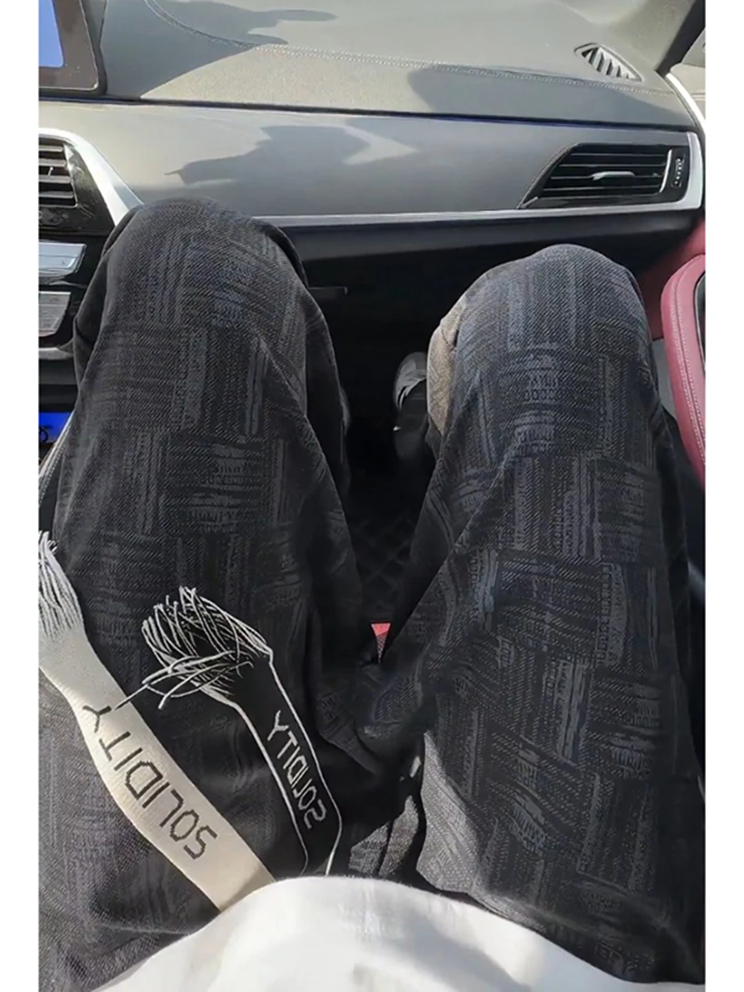 No image