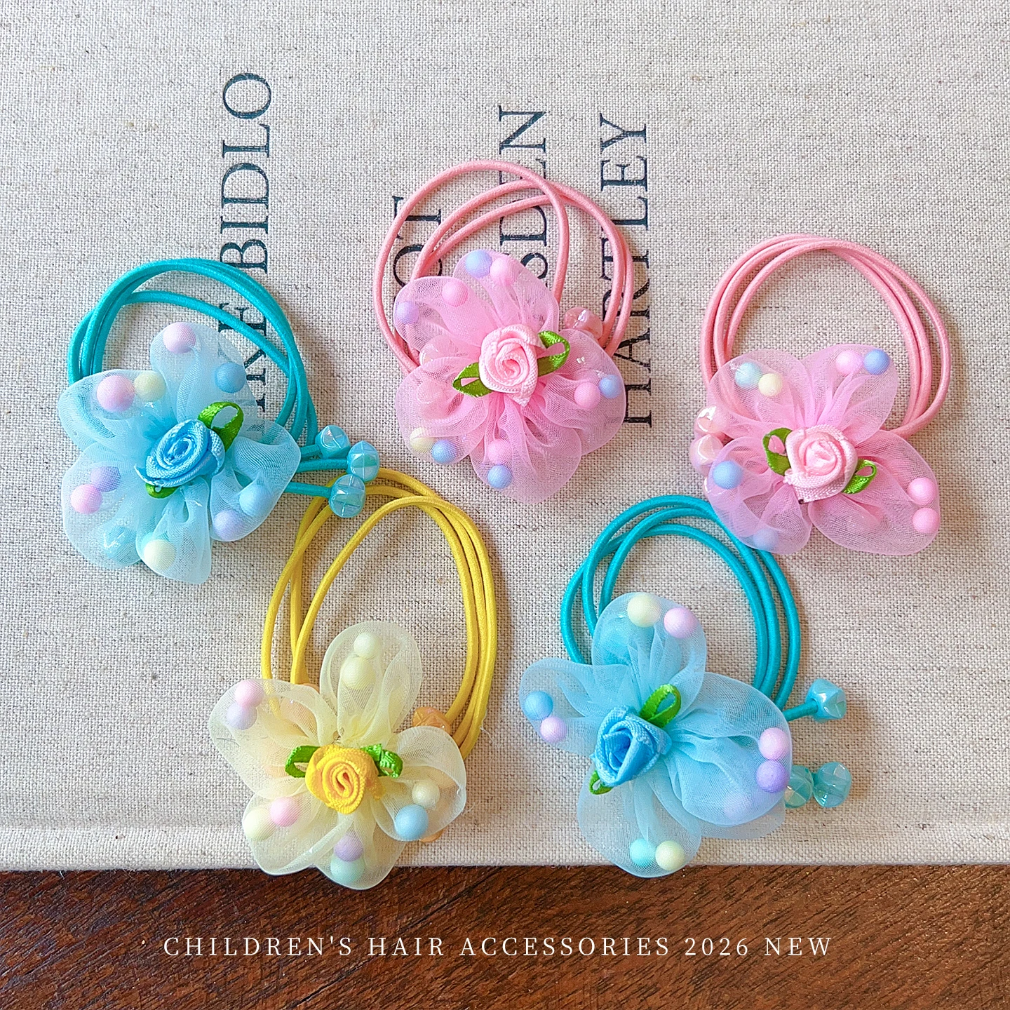 2026 Neue Süße Makronen-Farbige Blumen-Haargummis für Mädchen und Frauen Organza-Tüll-Stoff Rosen-Elastikband Accessoires – Detail 8