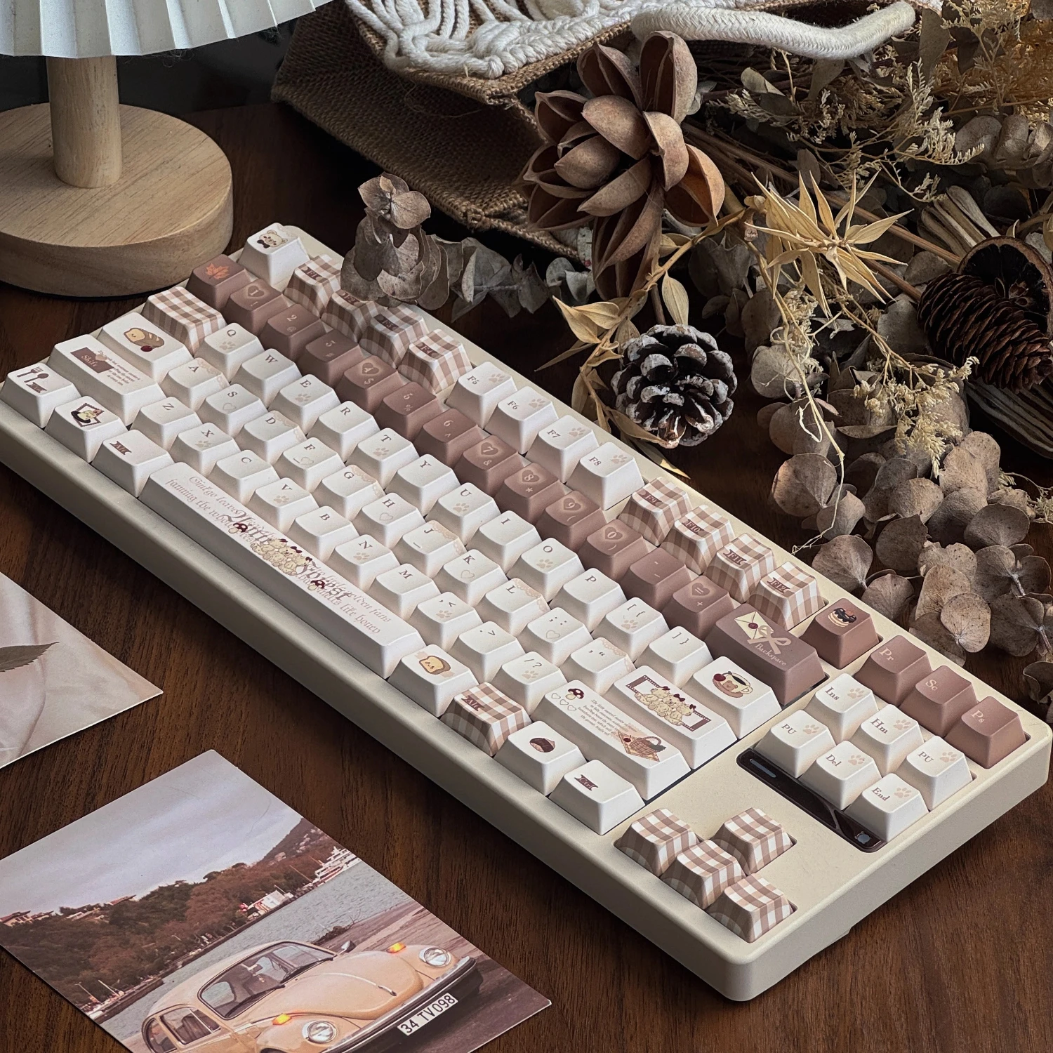 

Mocha Bear Keycaps Cherry Profile Coffee Color and Beige White Hand-painted Keycap PBT Custom Cute Mechanical Keyboard Key Caps