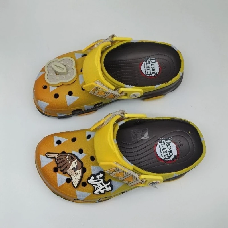 Demon Slayer Agatsuma Zen'itsu Sandals Creative Cool High-value Graffiti Print Men's Simple All-match Non-slip Beach Heap Shoes
