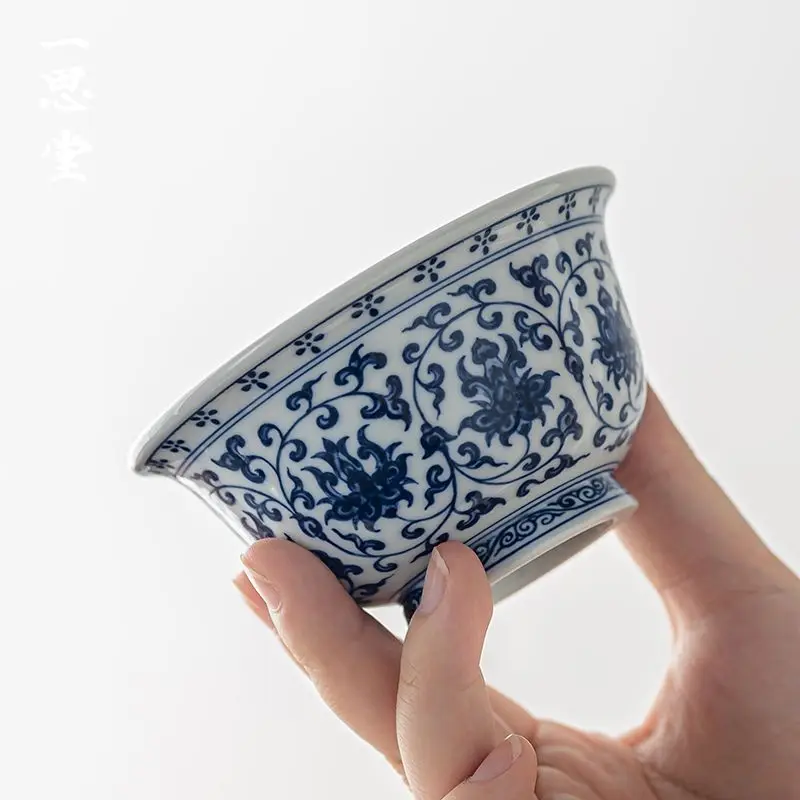 Yisitang Ceramic Single Cup Jingdezhen Blue And White Hand-Painted Classic Yongle Twining Floral Pattern Kung Fu Tea Cup