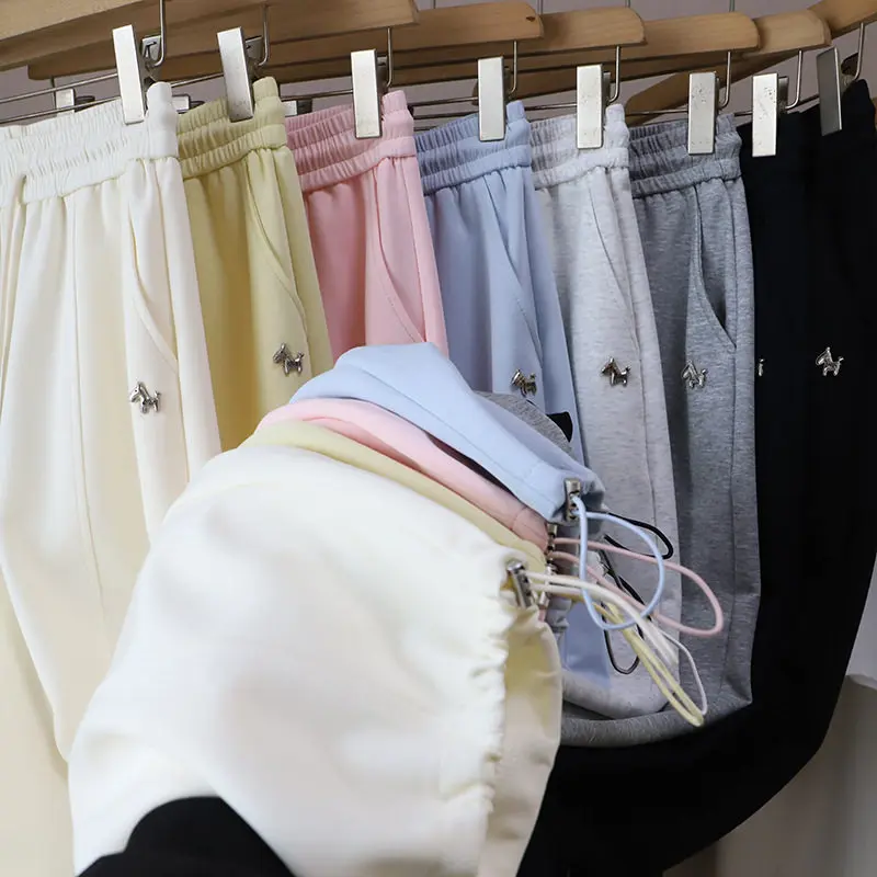 

Spring 2026 Women's Sporty Wide Leg Casual Pants Elastic Waist Drawstring Loose Slimming Trousers Casual Sweatpants