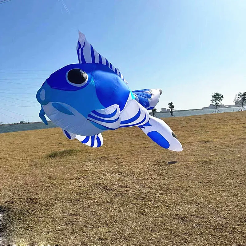 

Free shipping 5m new goldfish kites flying pendant inflatable games paragliding equipment jeux exterieur enfant deportes-y-ocio