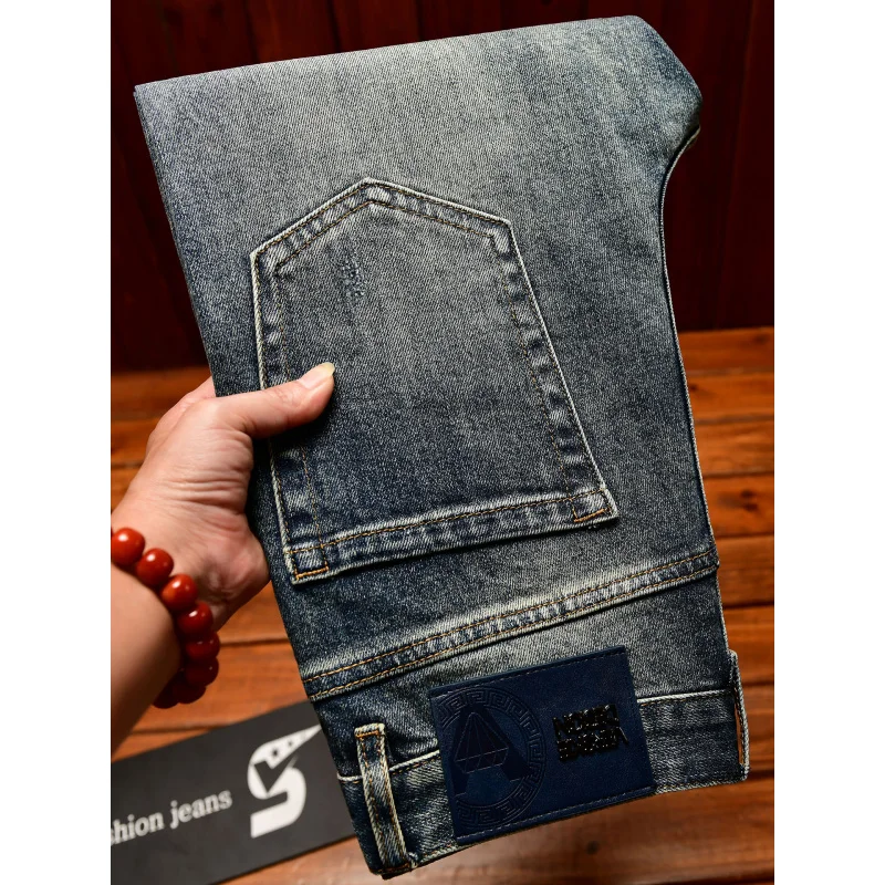 

Джинсы с принтом, мужские легкие роскошные модные осенние эластичные брюки на маленьких ногах, модные брюки в стиле ретро