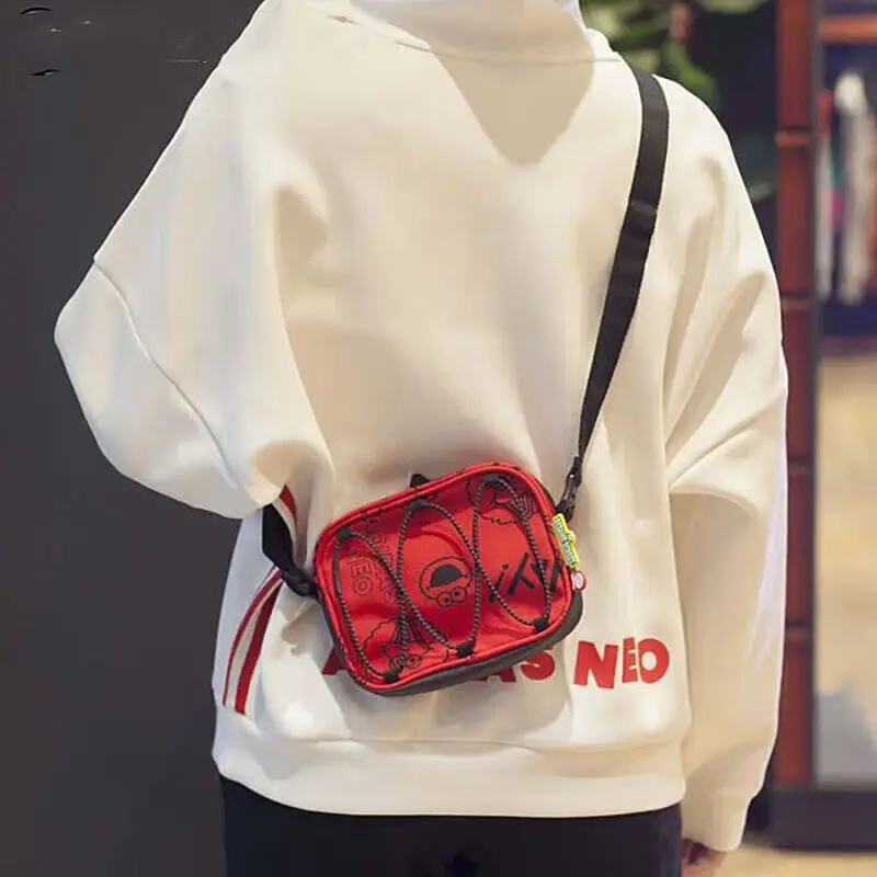 

Сумка через плечо Adidas Sesame Street, стильная и прочная для повседневных приключений и повседневных экскурсий