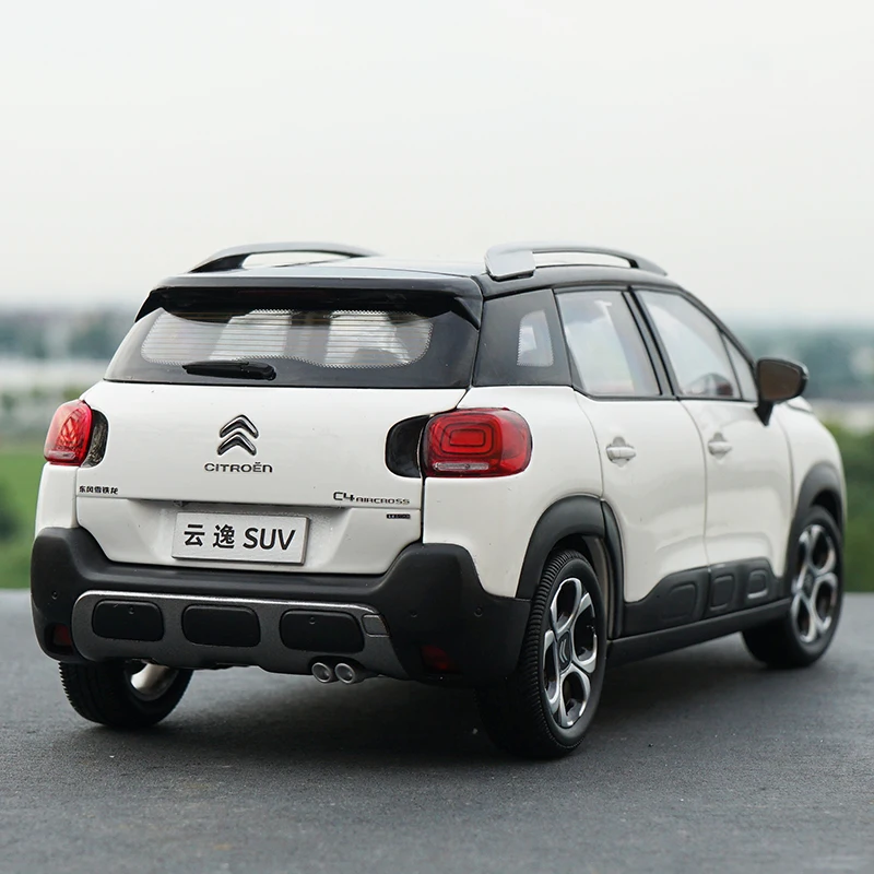 1:18 Scale Citroen C4 Aircross SUV Alloy Car Model Collection Ornaments