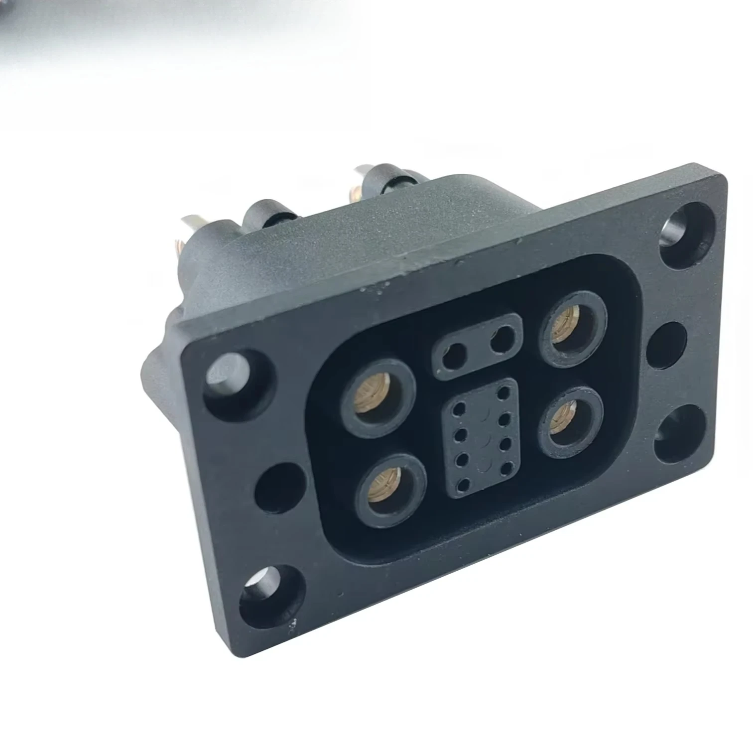 High Precision High Voltage 1500V DC IP67 Energy Storage Cabinet 4+10-80A Stacking Adaptors Custom Length Brass Nylon