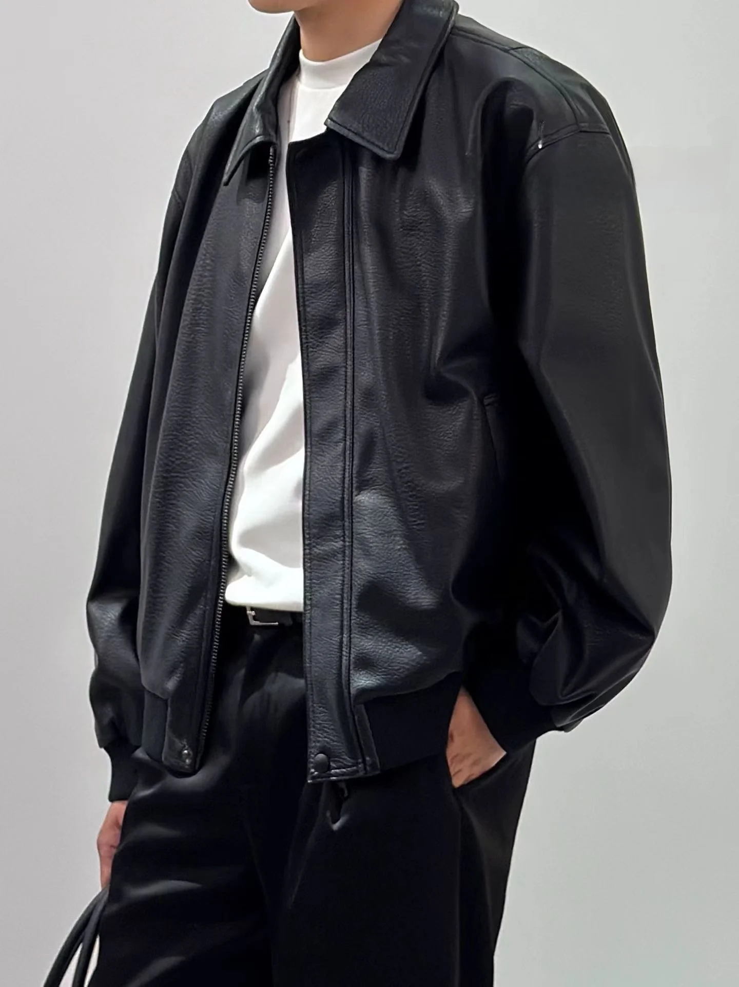 

Faionable Anti-Wrinkle American Collar Zipper Leather Jaet Youth Casual Busin Casual Long Sve Warm Polyester Leather