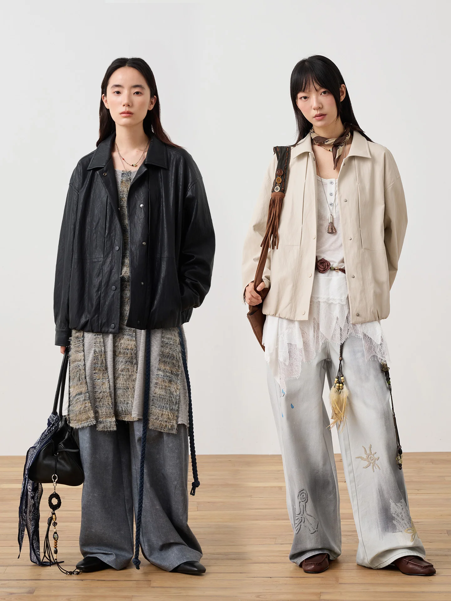 Kurtka skórzana Octopusme Bla damska, krótka, ze stójką, odzież wierzchnia, wiosenna, modna, dojazdy do pracy, luźny krój, regularny rękaw.