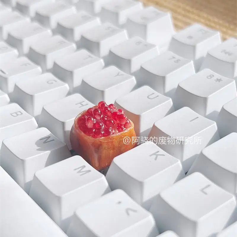 Red Pomegranate, Keycap, Fruit, Cross Axis Mechanical Keyboard Customization
