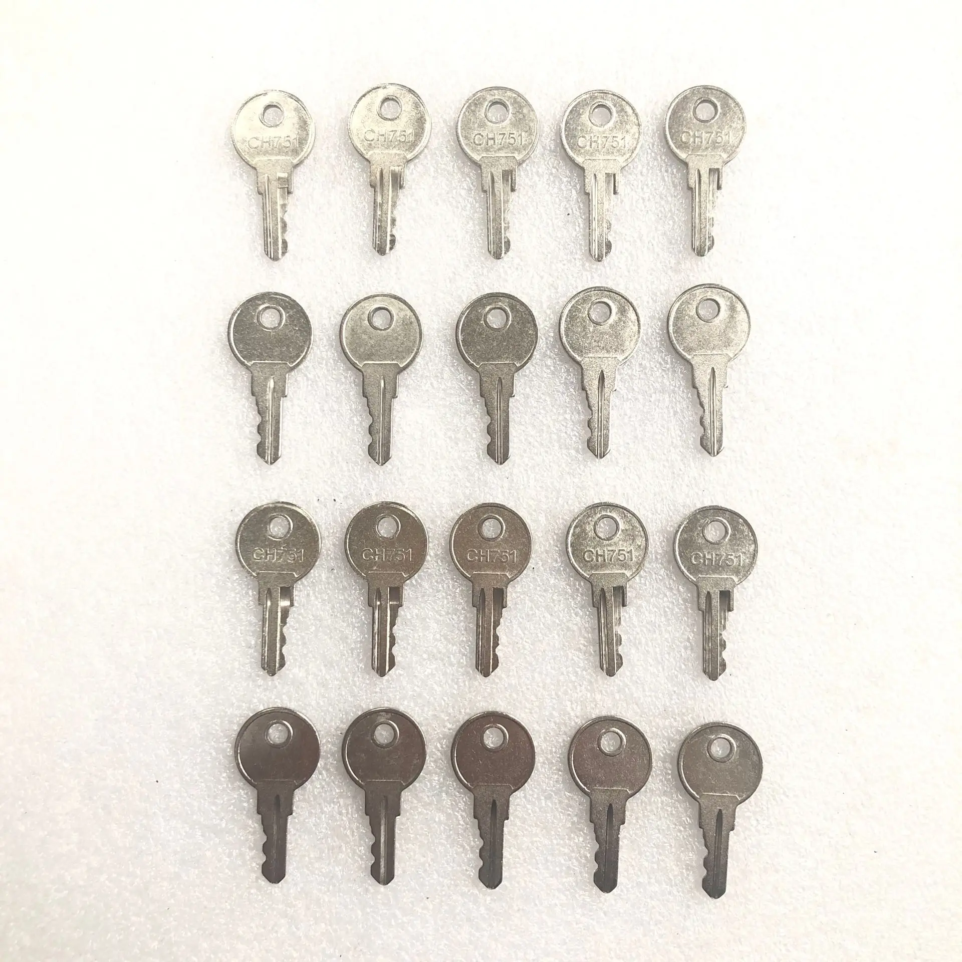 20PCS CH751 Copper Key Universal Keys 751CH Key for Elevator Lock Control Cabinet Room Car T-Handles RV Storage Doors