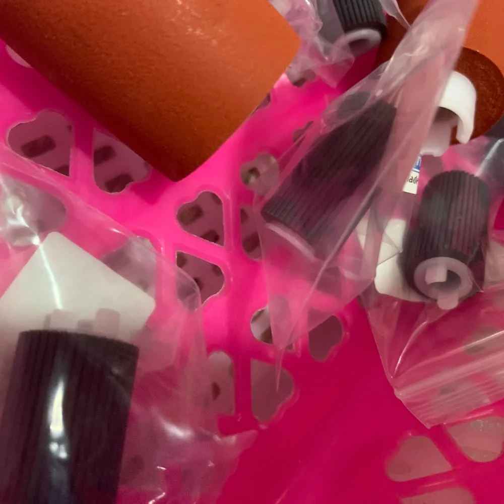 

1 комплект ролика захвата/подачи/оперрации для Canon iR 8085 8095 8105 8205 8285 8295 FC5-2524-000 FC5-2526-000 ФА5-2528-000