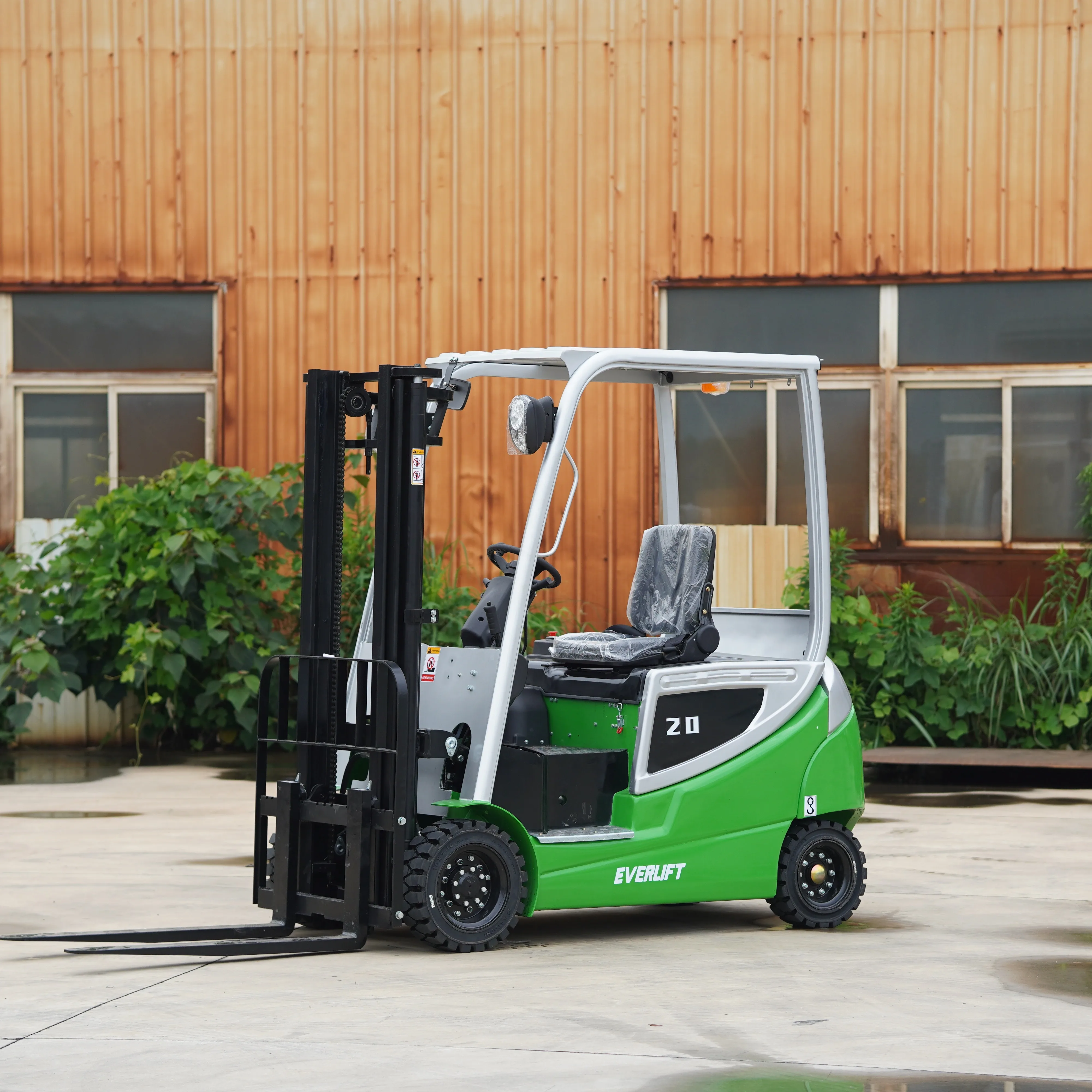 Fully free lift small forklift 1500, 2000 kg 3000, 5000 mm seated electric forklift with side shifter three-cylinder mast