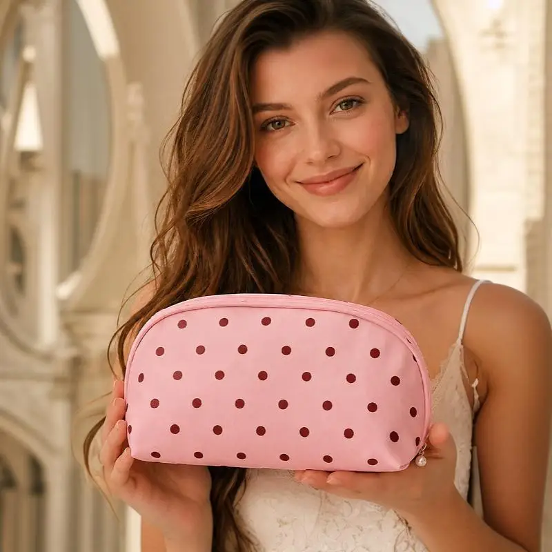 1 Stück Reise-Organizer-Tasche für BHs und Socken, wasserdichte Tasche mit Punktmuster, Aufbewahrungstasche für Unterwäsche mit separaten Fächern. – Detail 7
