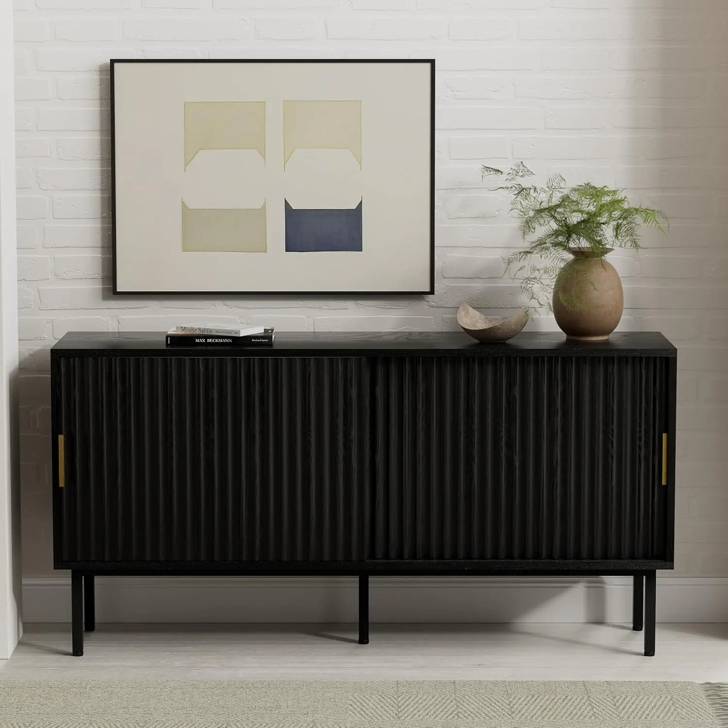 EYYTHUNG Mueble para TV Negro Acanalado con Puertas Correderas, Centro de Entretenimiento de Estilo Mid-Century de 47 Pulgadas con Estante Ajustable, Madera