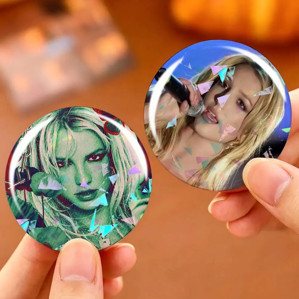 Beautiful 90s Pop Diva B-Britney Spears Badges Creative Tinplate Round Button PinsBrooch Badge Clothes Backpack Custom