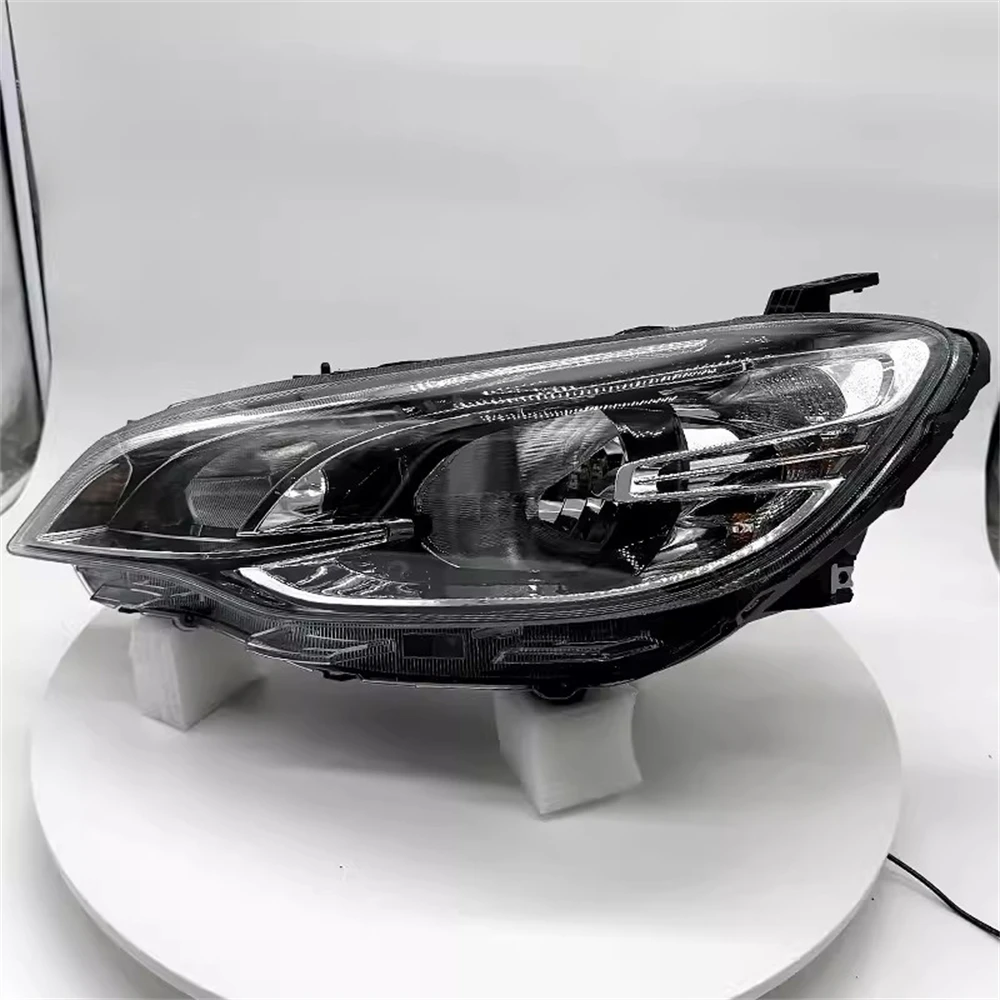 Zespół przednich reflektorów samochodowych dla 16-19 Chevrolet Cavalier DRL światła do jazdy dziennej kierunkowskaz