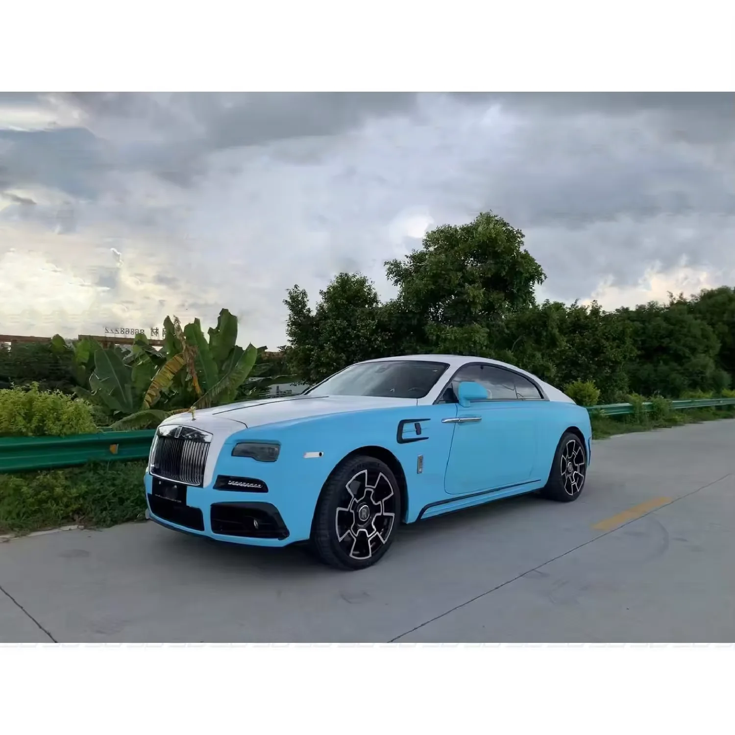 مجموعة كاملة من ألياف الكربون الجافة ذات جودة عالية وأفضل الأسعار من M Style لـ Rolls Royce Wraith