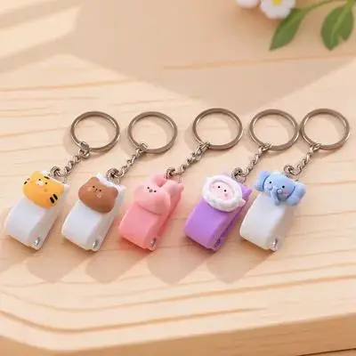 5 szt. Mały zszywacz w kształcie zwierzątka z kreskówki, brelok, przenośne mini artykuły biurowe, prezent dla ucznia, zszywki, breloczek do kluczy, dekoracja na biurko szkolne