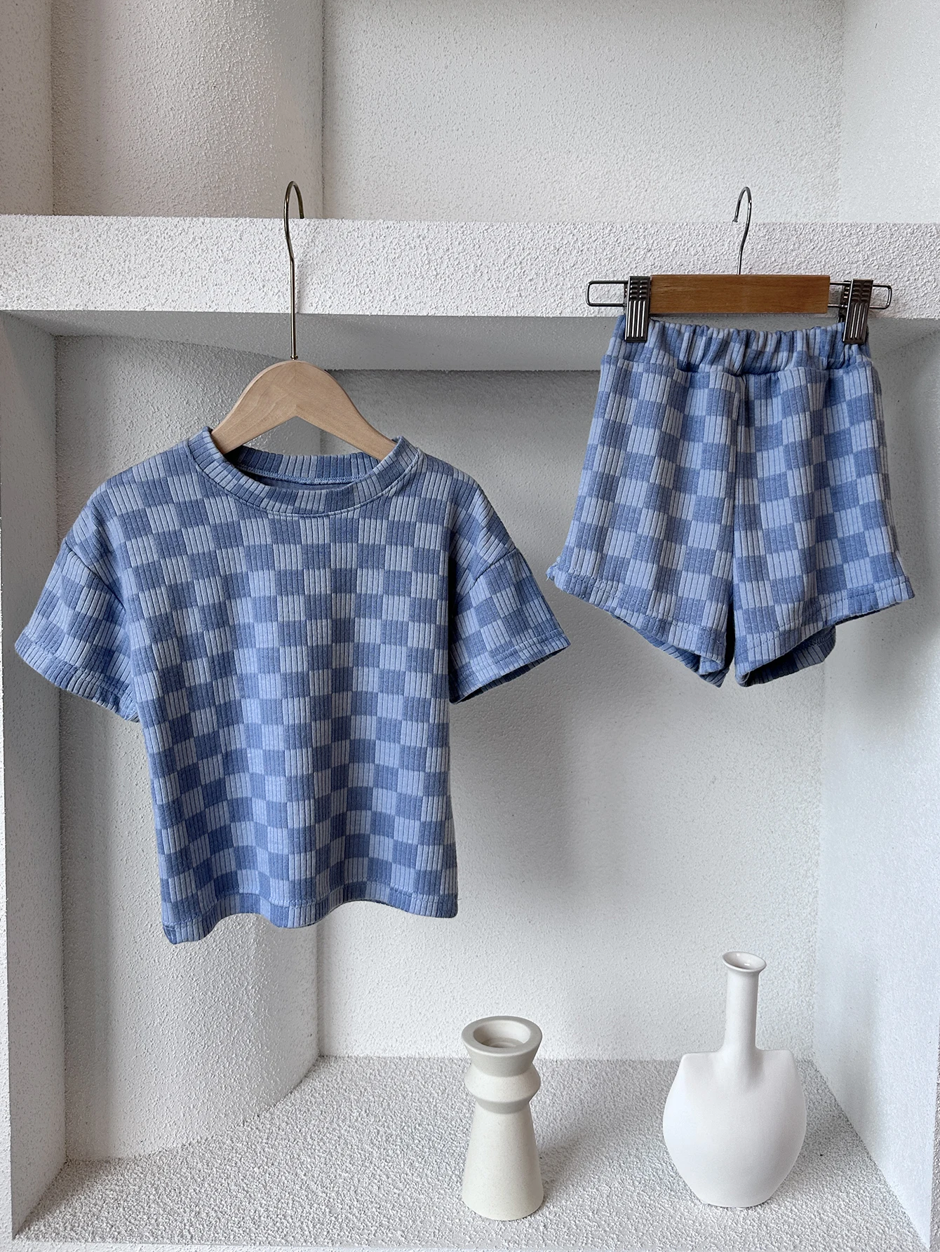 2 pcs Summer baby retro outfits plaid top and shorts Loose neutral short sleeved set kids neutral clothes