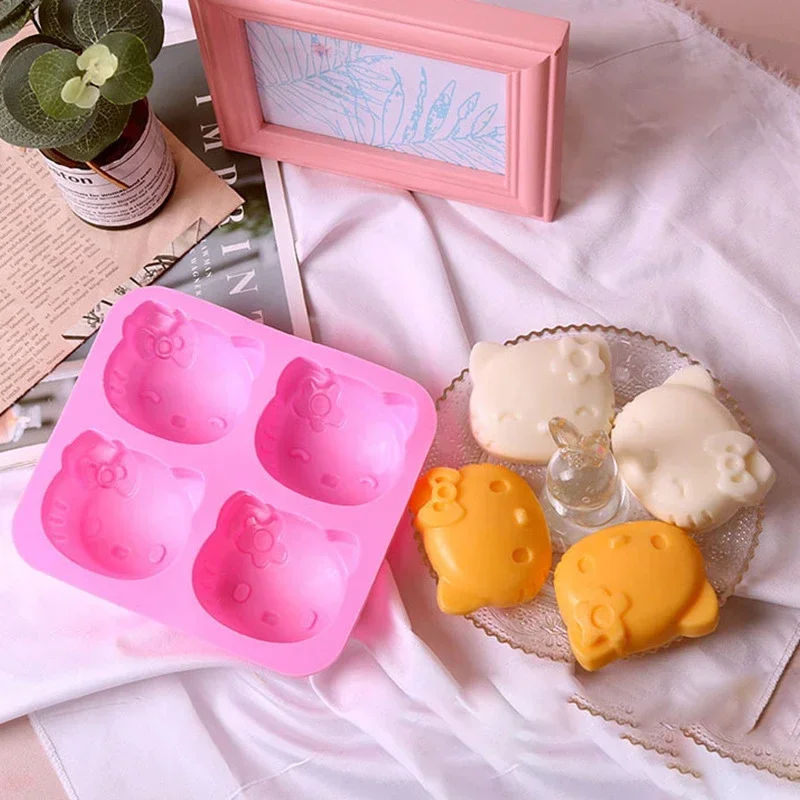 

Kawaii Sanrio Hello Kitty DIY Cookie Chocolate Baking Tool Cartoon My Melody Kuromi Ice Cube Mold Kitchen Supplies Accessories