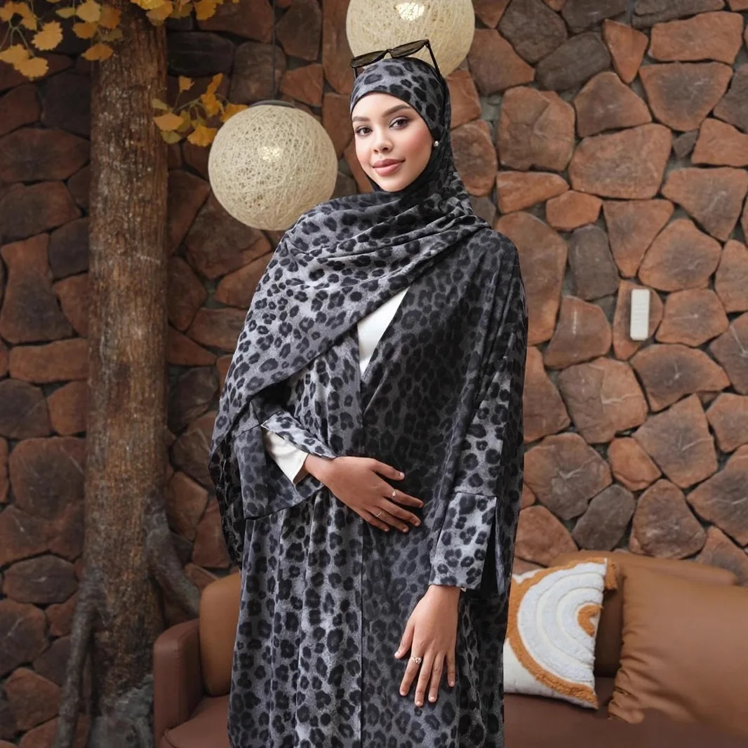 Eid Donna Abito aperto Abaya musulmano con sciarpa Stampa Dubai Abiti Party Caftano Jalabiya Ramadan Abaya Caftano Arabo Abito lungo