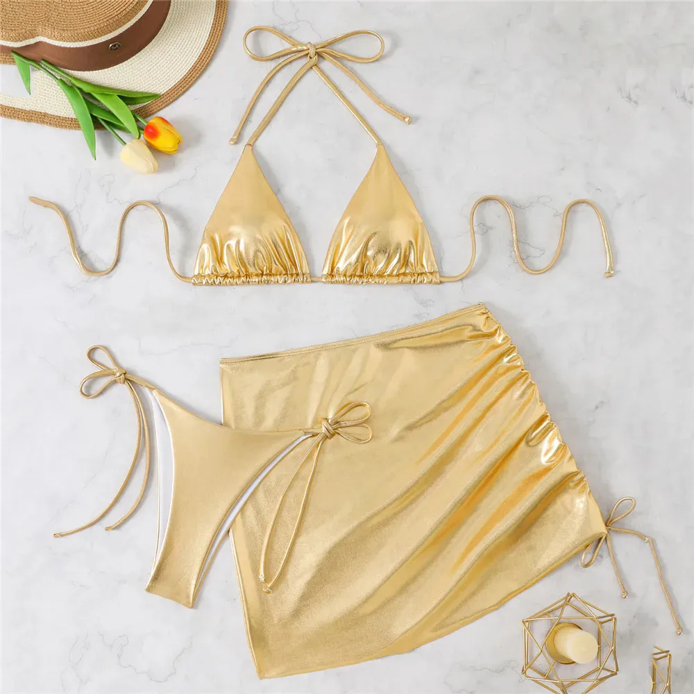Costume da bagno sexy argento lucido Mini abiti Cover Up Donna String Halter Triangolo Bikini 2026 Costumi da bagno Beachwear 3 pezzi Bikini Set