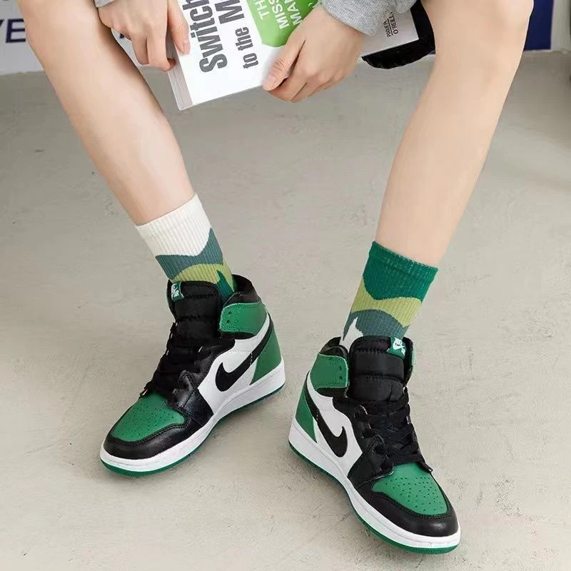 Couple Socks Sport Socks Mid-tube Socks Cotton Socks Foot Socks Boneless Breathable Printed Streetwear Fashion Crew Casual