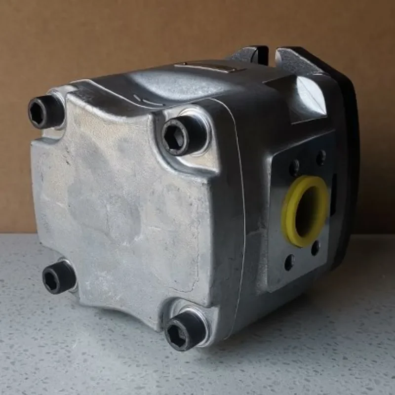 IPHIPH-4H-25-T-20 IPH-35B-10-64-11 IPH-46A-20-125-11 IPH-45B-25-40-11