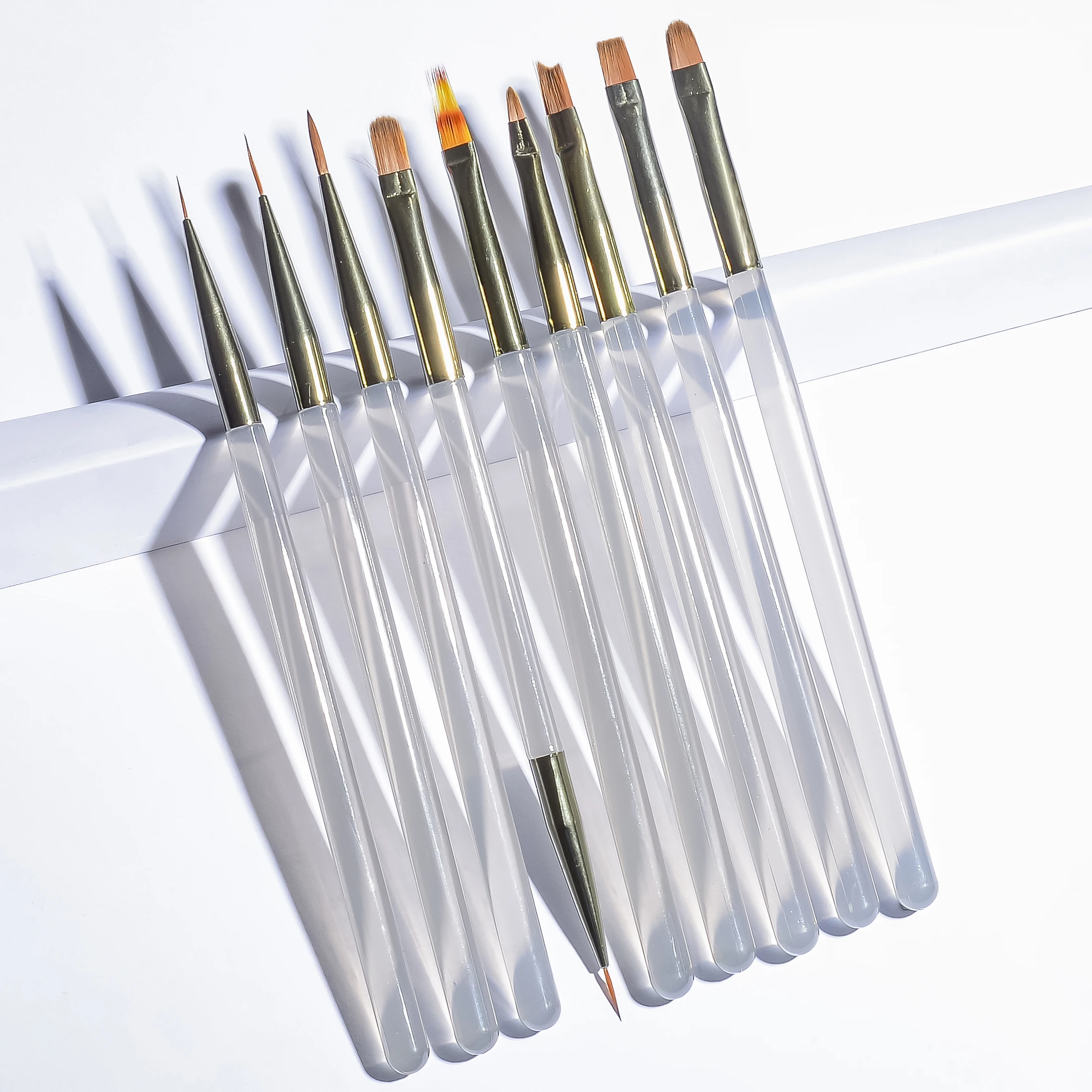 

Набор из 9 кистей для нейл-арта, включая кисть-щеточку, кисть для светотерапии, кисть для разводки, кисть-лепесток, кисть с плоской головкой, в японском стиле.