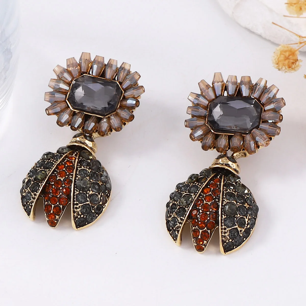 

ZAA Vintage Metal Rhinestone Sunflower Animals Bees Earrings for Women Holiday Party Jewelry Gifts