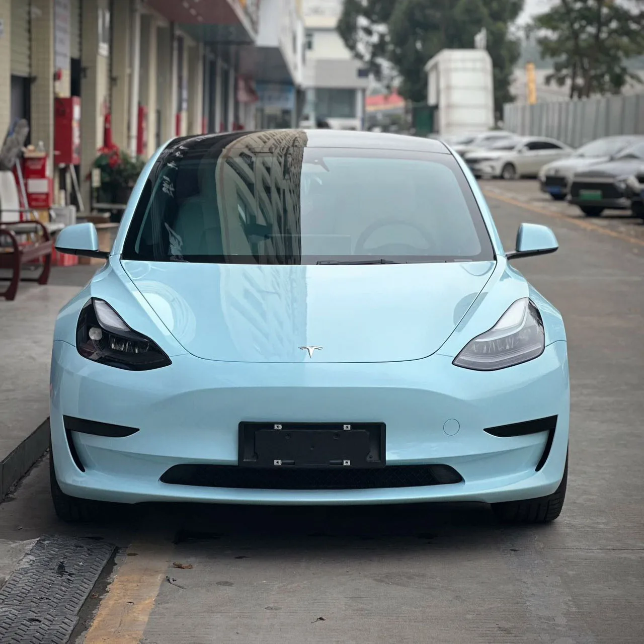 CARKOO Hurtowa Cena Promocyjna Premium Gloss PET Folia Samochodowa z Wysokiej Jakości Materiału Vinyl, Kolorowa, do Stylizacji Aut, Odporna na Zarysowania